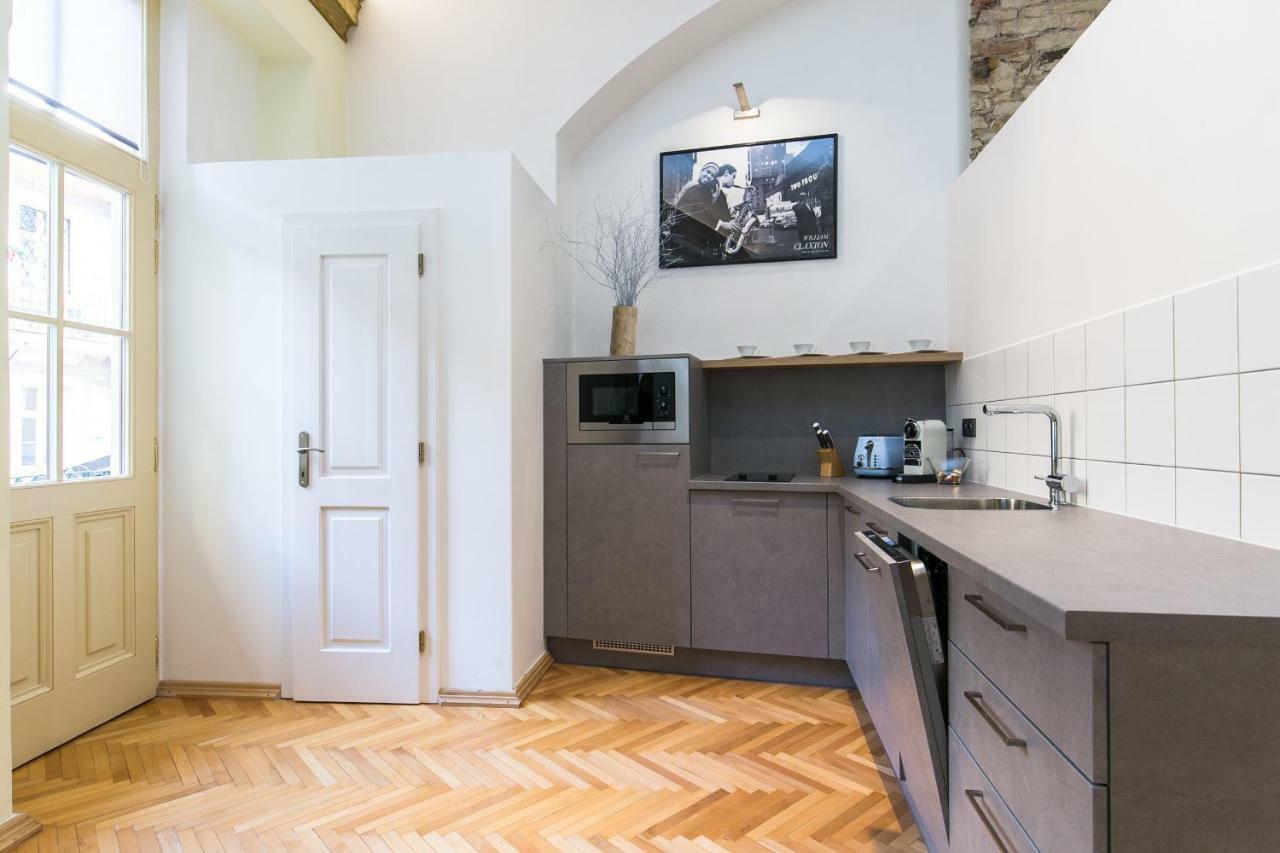 Apartment Nebovidy I - Historic Centre - Terrace - Air Conditioning Prag Exterior foto