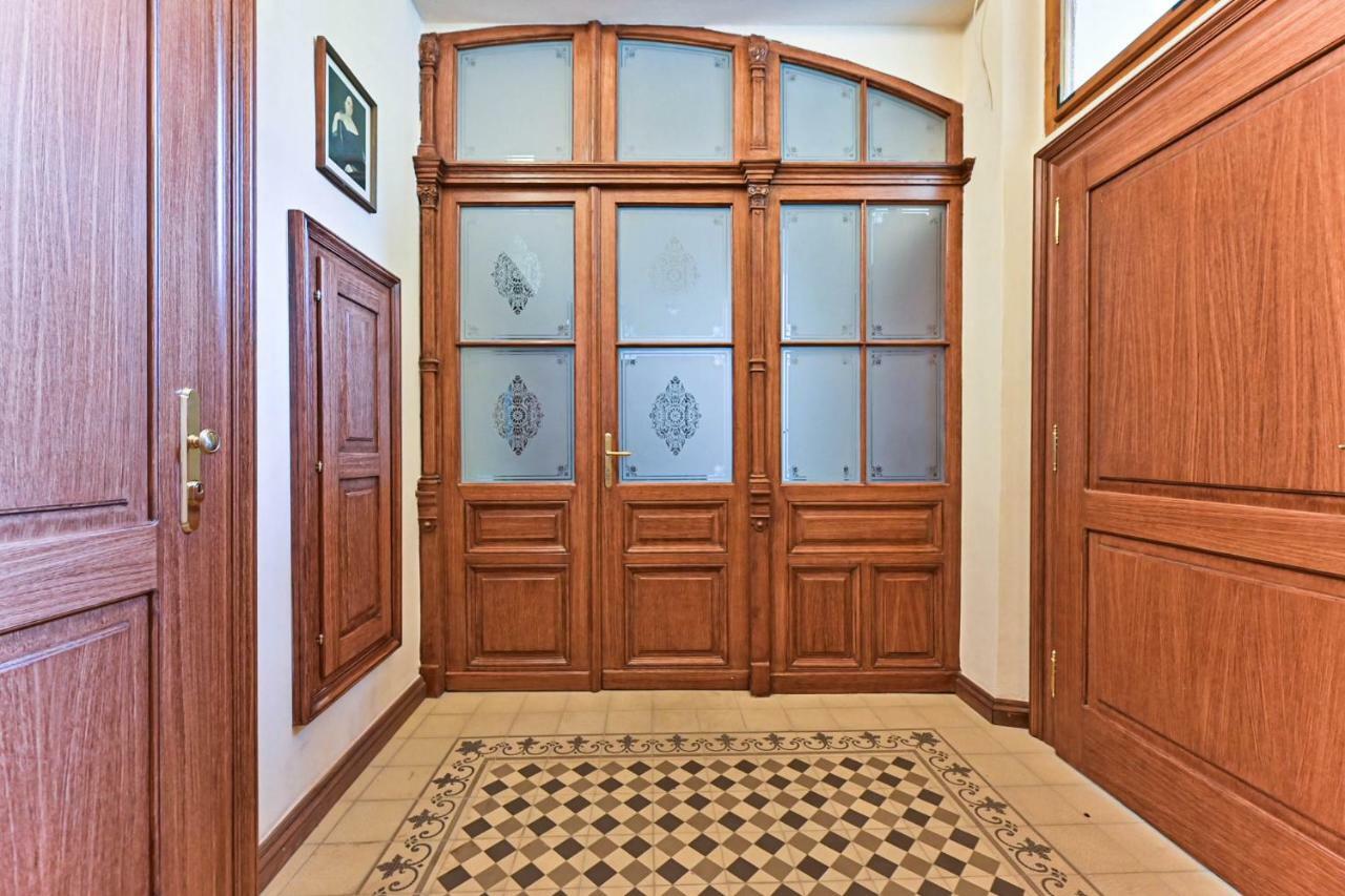 Apartment Nebovidy I - Historic Centre - Terrace - Air Conditioning Prag Exterior foto